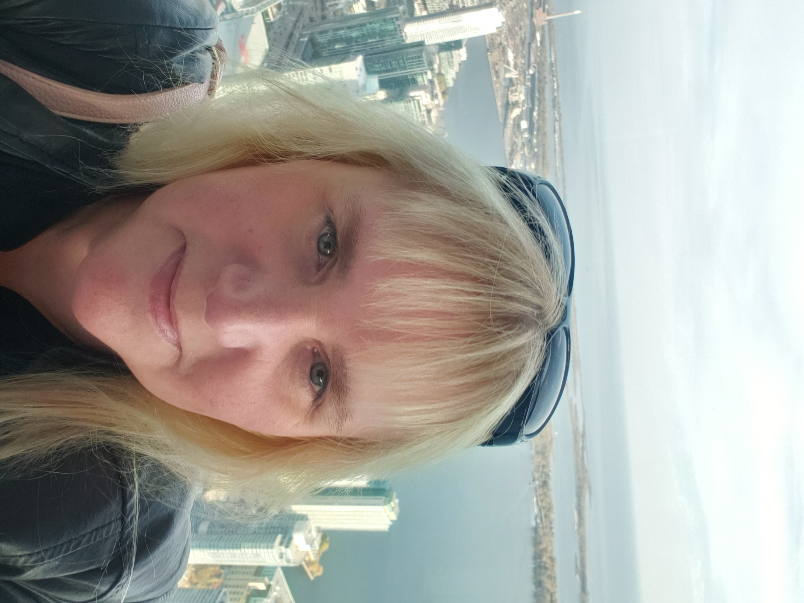Image of Tracey MacKinnon 