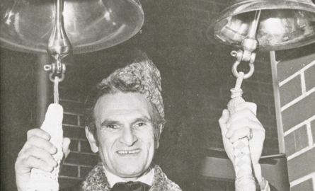 Mayor Saul Laskin ringing the bells of amalgamation 