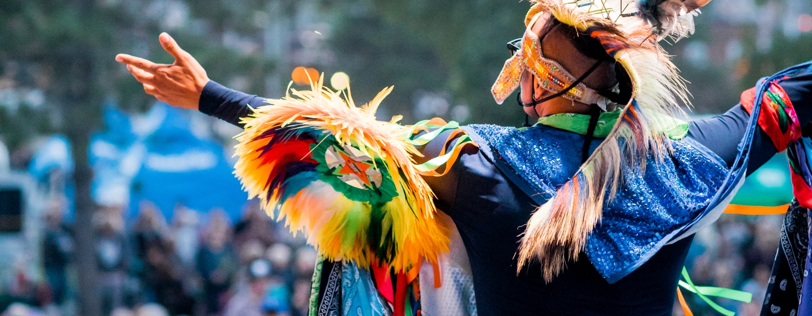 Performance by DJ Shub at Live on the Waterfront