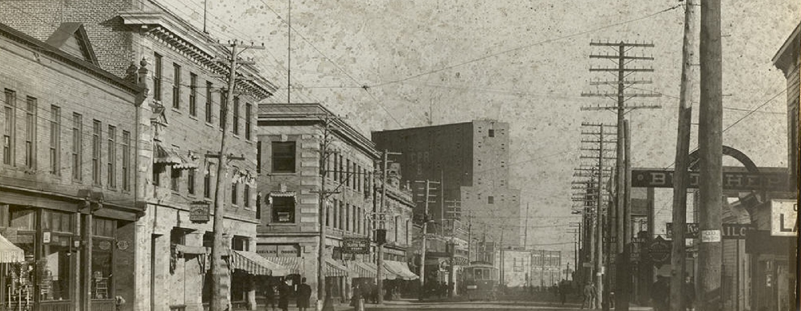street view of historic downtown Fort William