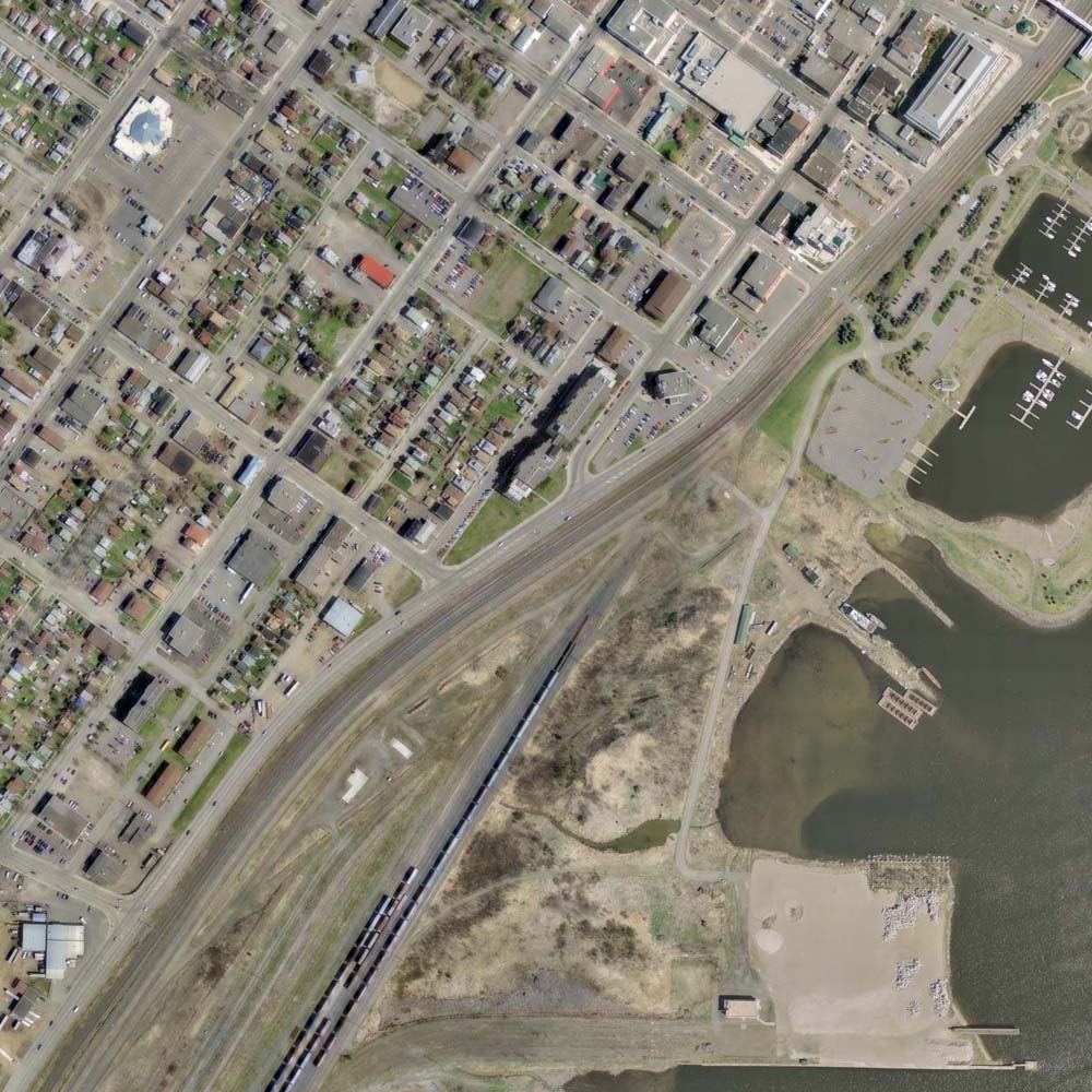 A coloured photo of the Thunder Bay waterfront and surrounding area