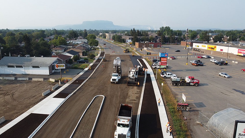 Thunder Bay Edward Street Roundabout Construction