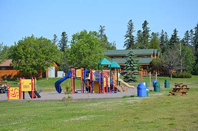 Chippewa Park playground equipment