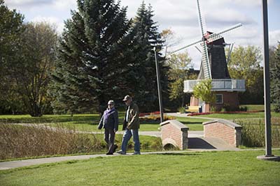 Couple walking at the International Friendship Gardens
