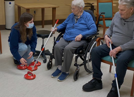 Volunteer with Resident