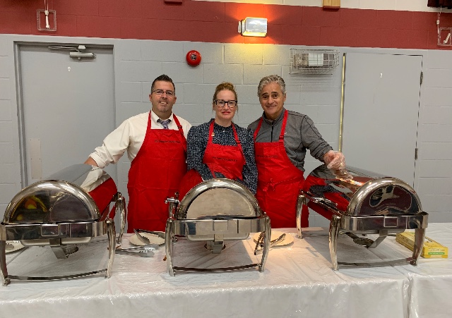 United Way officials serve lunch with Mayor Mauro  (1)