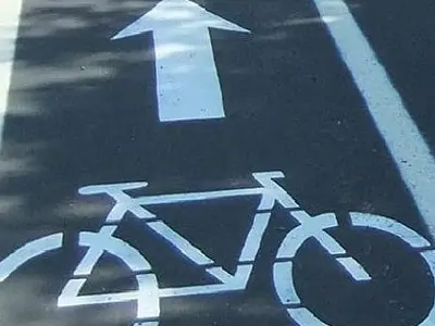 multi-use-trail-bike-lane-sized-for-news.jpg