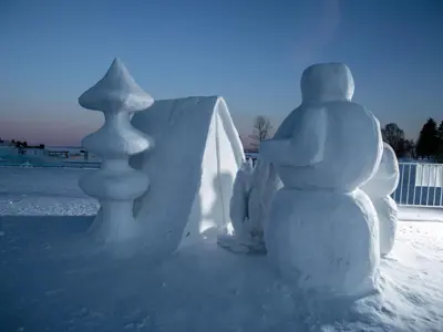 snow-sculptures_1000px.jpg