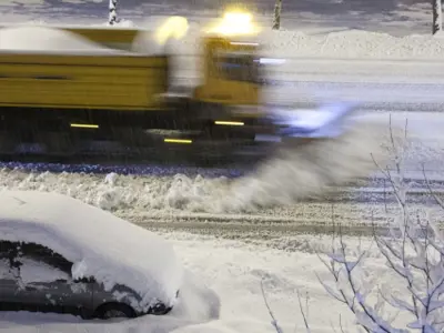 SizedWinterParking.jpg