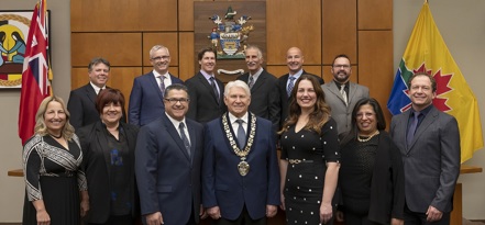Group shot of the members of the 2022-2026 Thunder Bay City Council