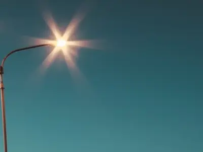 streetlightcropped.jpg