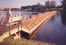 Bridge on Boulevard Lake