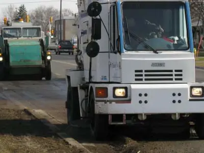 Street-Sweepers.jpg