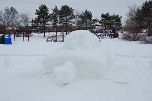 A snow sculpture of a turtle