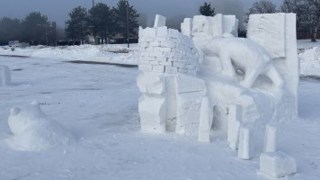 Inuik Snow Sculpture