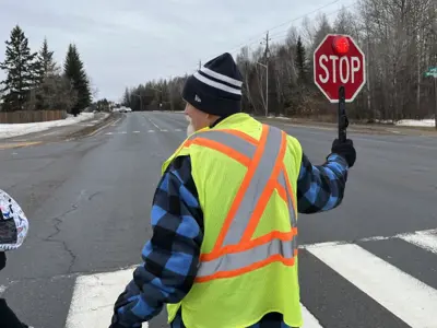 Crossing-Guard-resized-for-News-page.JPG