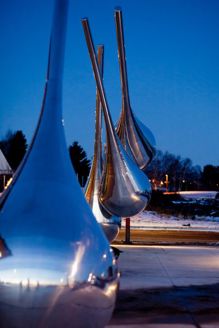 Traveller`s Return droplet shaped scupltures